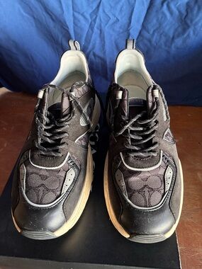 Coach Men's Black and Tan Chunky Lace-Up Sneaker